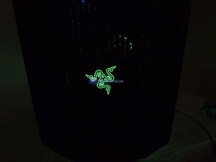 Antec-Cube-Razer-Edition-41